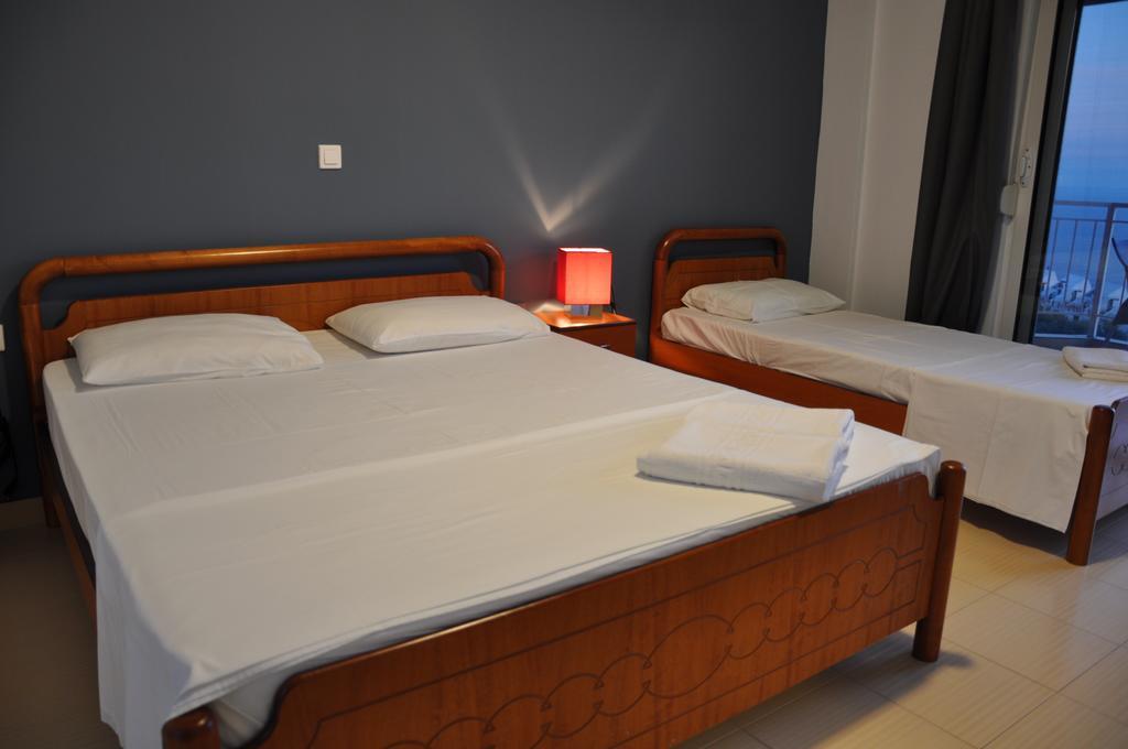 La Maroja View Hotel Dhërmi Rom bilde