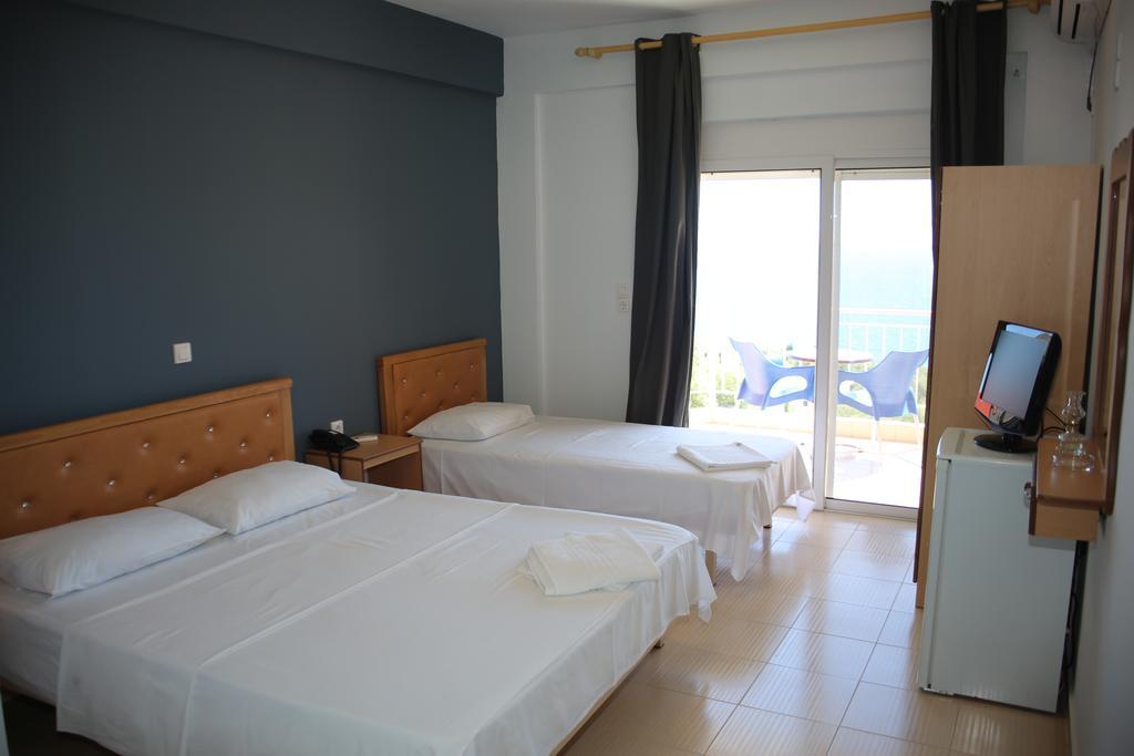 La Maroja View Hotel Dhërmi Eksteriør bilde