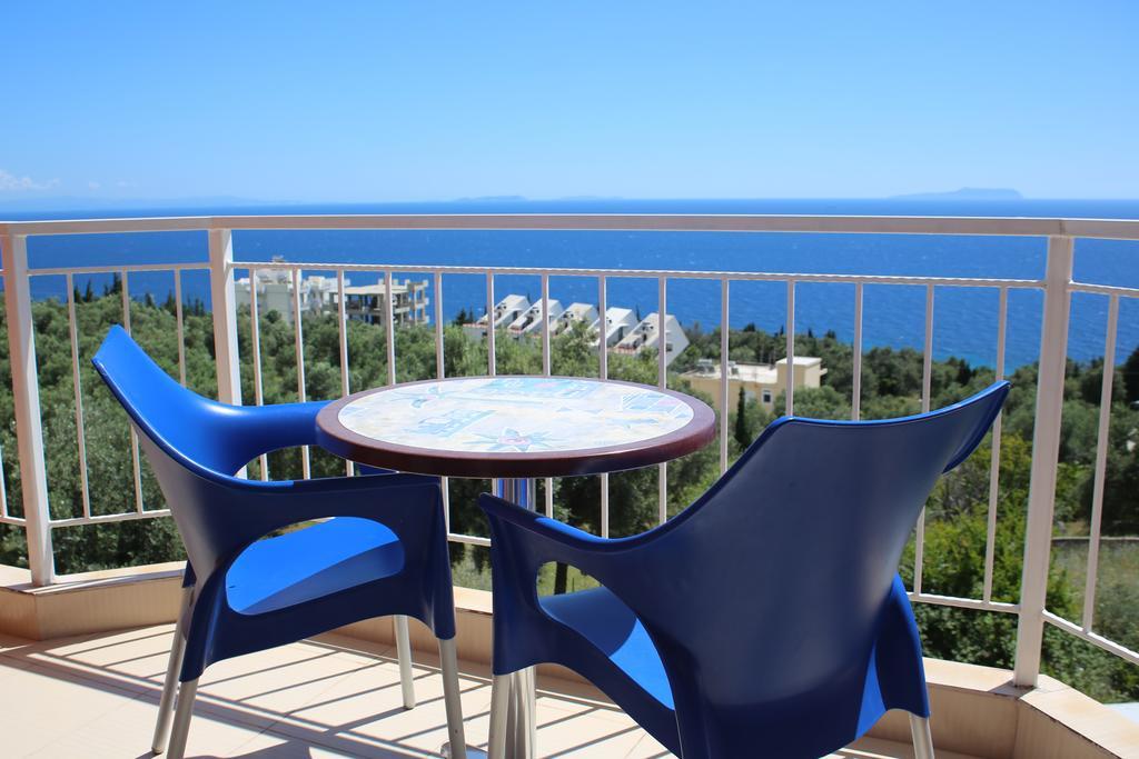 La Maroja View Hotel Dhërmi Eksteriør bilde